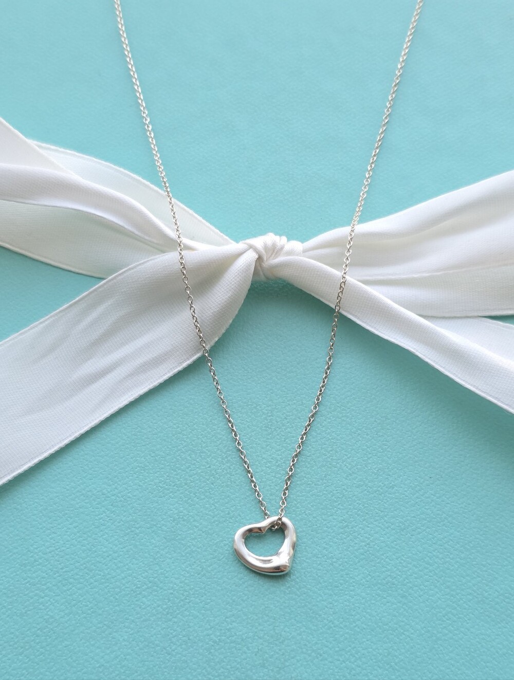 T&Co Open Heart Pendant in Silver, 11 mm
